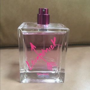 Lovestruck by Vera Wang